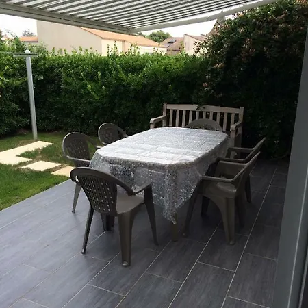 Tatil Evi Standing Securisee Plage Et Commerces A Pieds